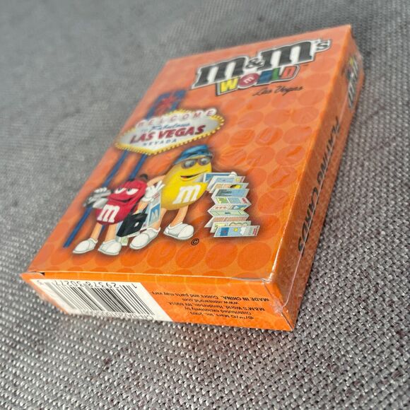M&M's World Las Vegas Playing Cards 2011 Collectible Factory Sealed - Picture 5 of 6